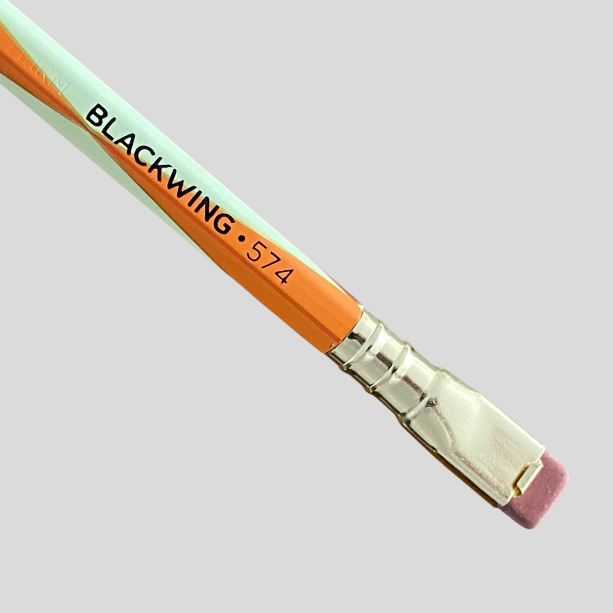 Lápiz Blackwing Vol.574. Native American Art. Palomino