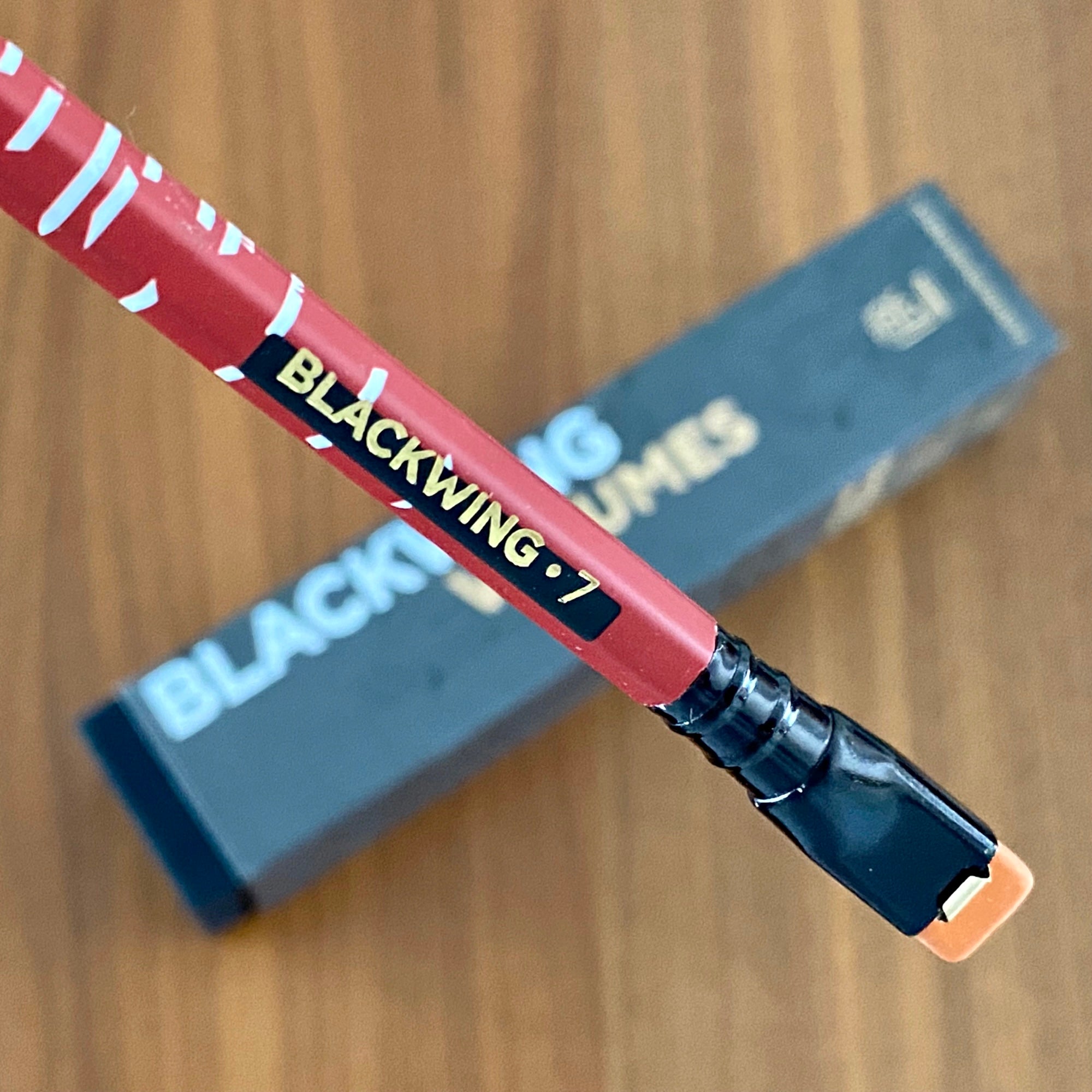 Lápiz Blackwing Vol.7. Animación + caja original (1 lápiz)