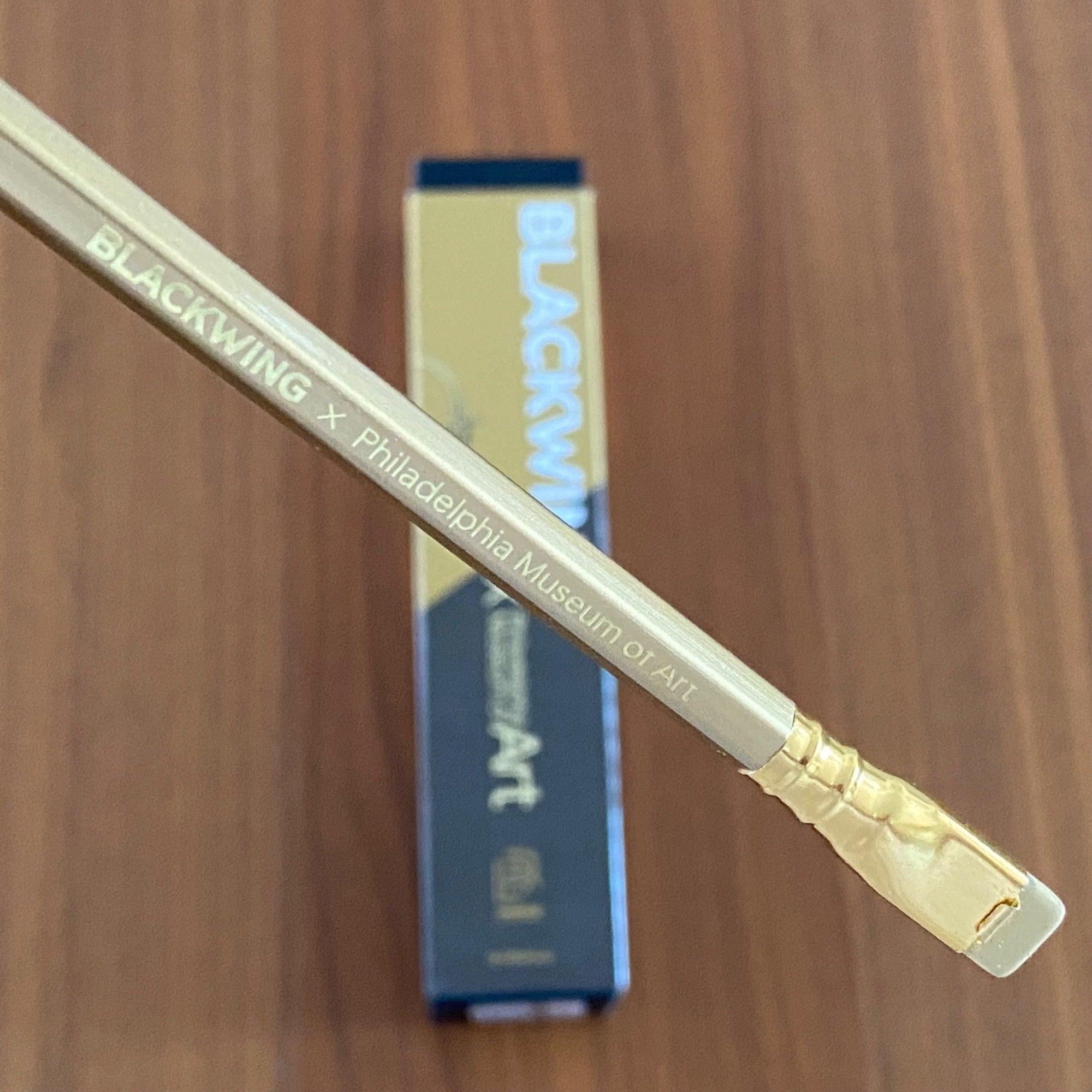 Lápiz Blackwing x Philadelphia Museum + caja original (1 lápiz)
