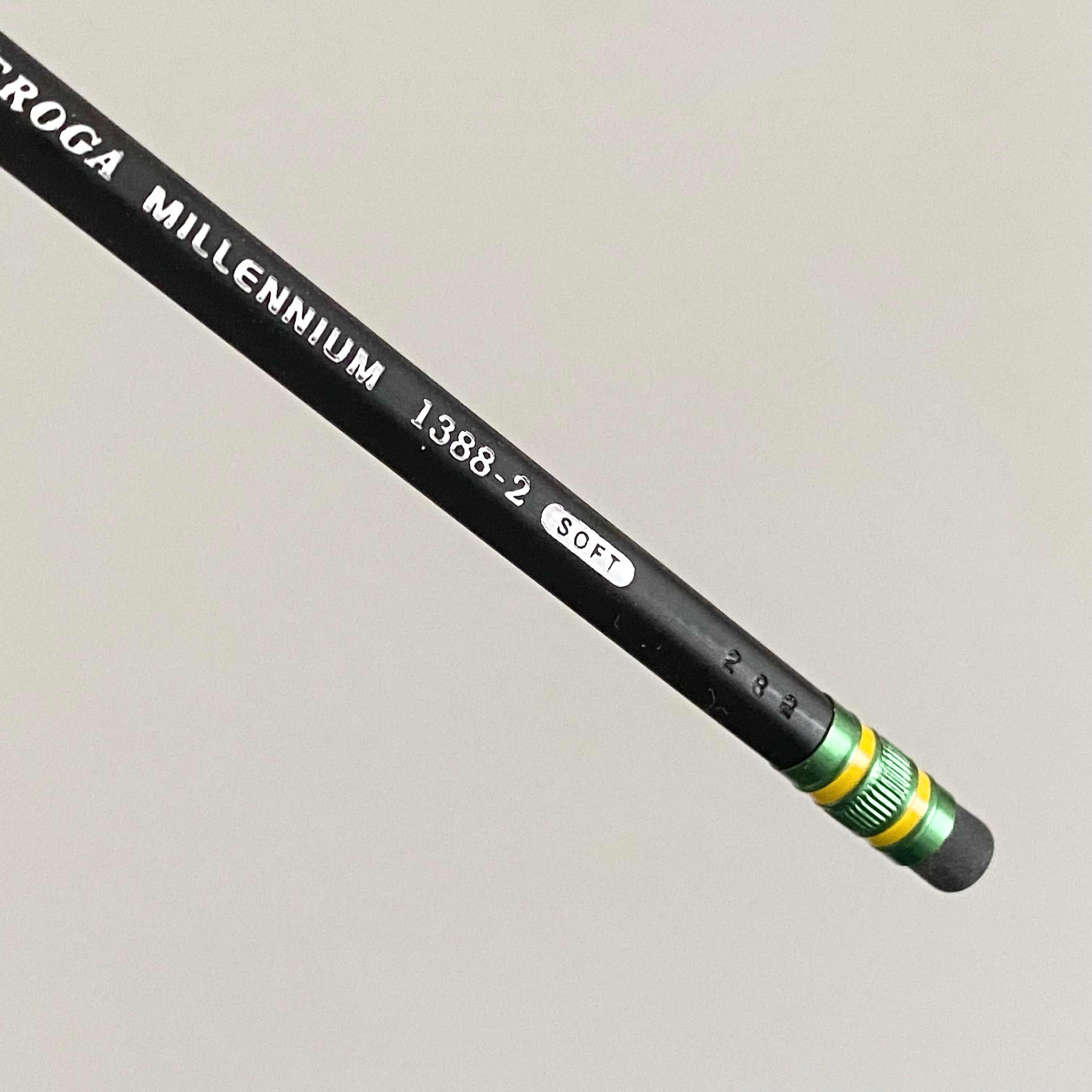 Lápiz Ticonderoga Millennium 1388-2. Vintage. Dixon