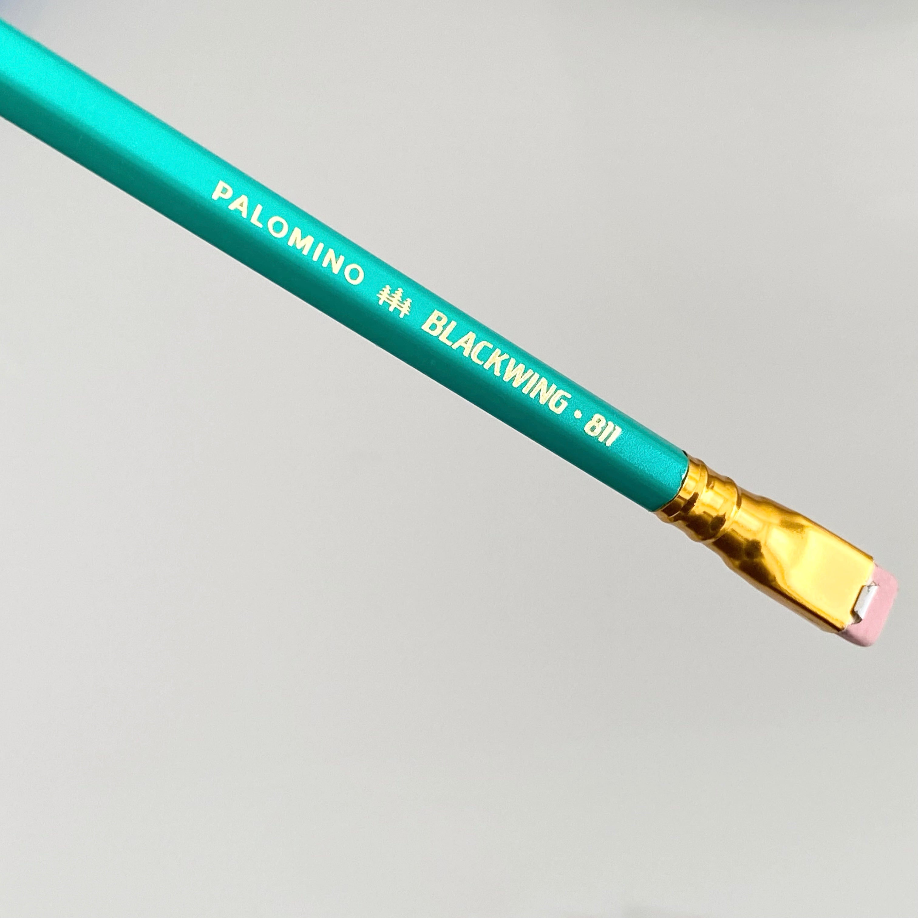 Lápiz Blackwing Vol.811 Green Lamps. Palomino