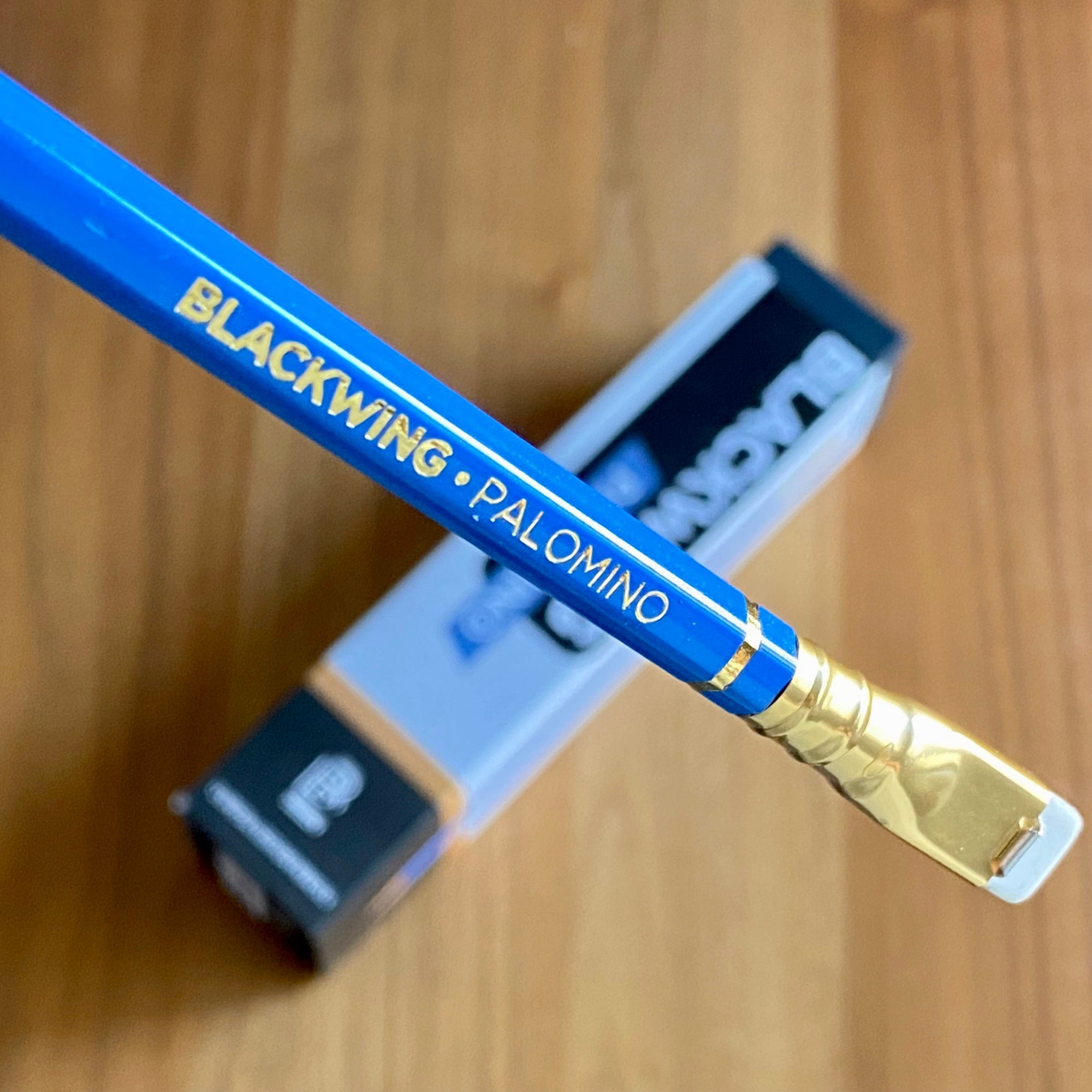 Lápiz Blackwing Eras 2021 Palomino Azul + caja original (1 lápiz)