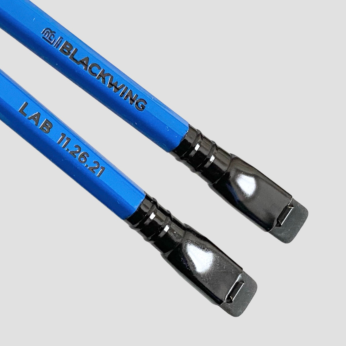 Lápiz Blackwing Lab 11.26.21. Edición Limitada. Palomino