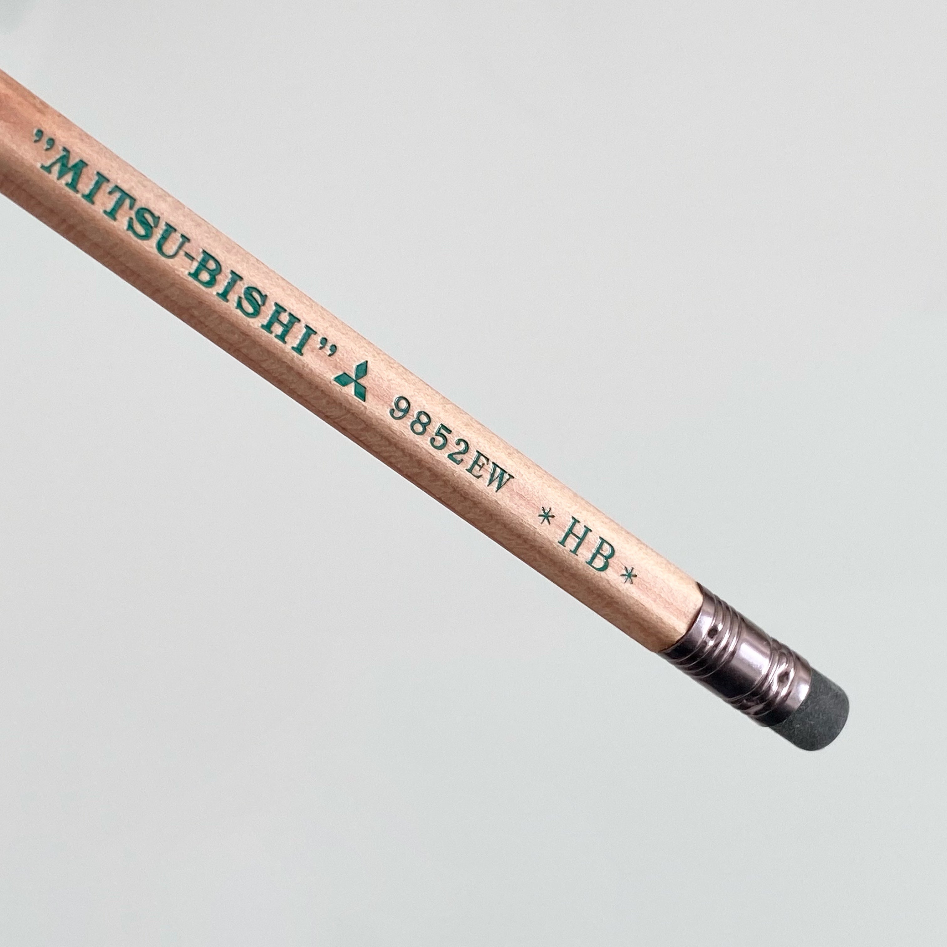 Lápiz Master Writing 9852 EW. HB. Mitsubishi.