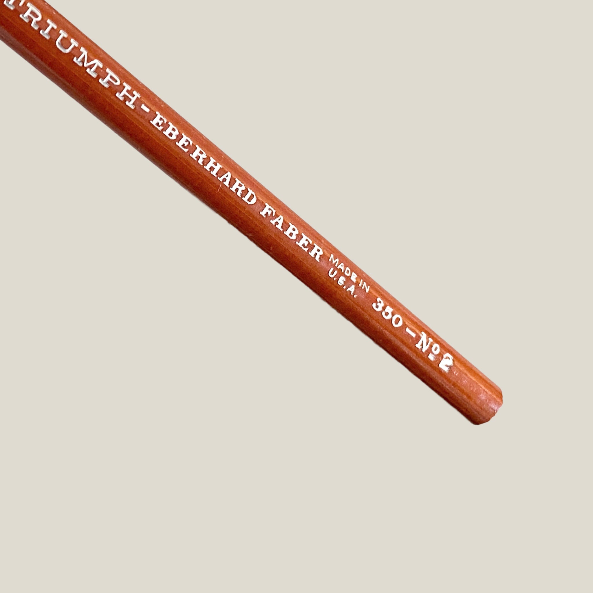 Lápiz Triumph 350 #2. Vintage. Eberhard Faber.